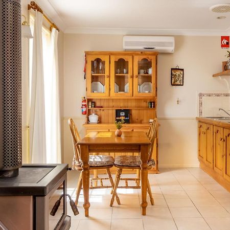 Honeysuckle cabañas Stanthorpe Habitación foto